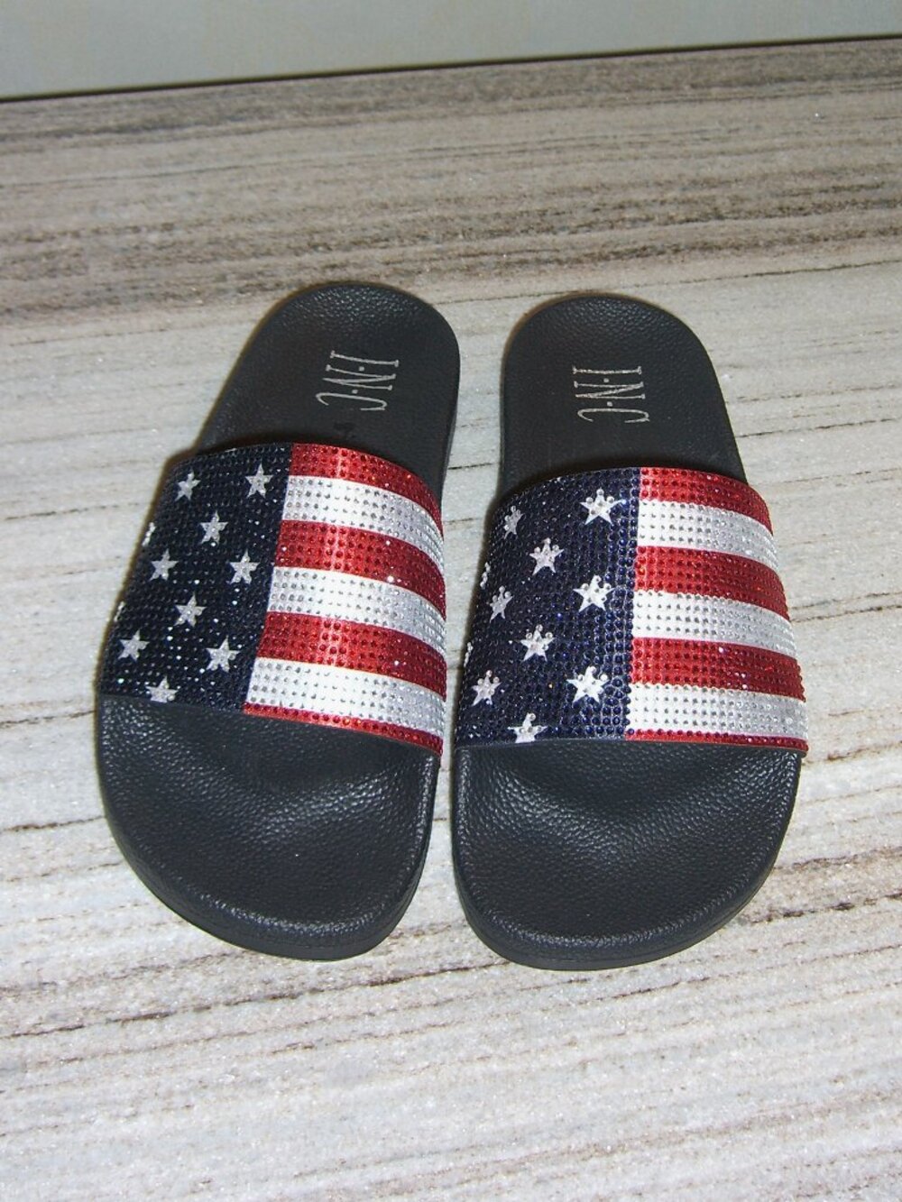 NIB INC INTERNATIONAL CONCEPTS AMERICAN FLAG BLING POOL SLIDES SHOES 7M